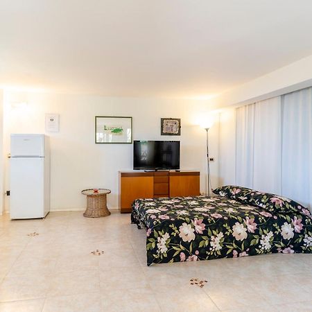 Tra Mare E Bosco Nella Splendida Quercianella Villa Buitenkant foto