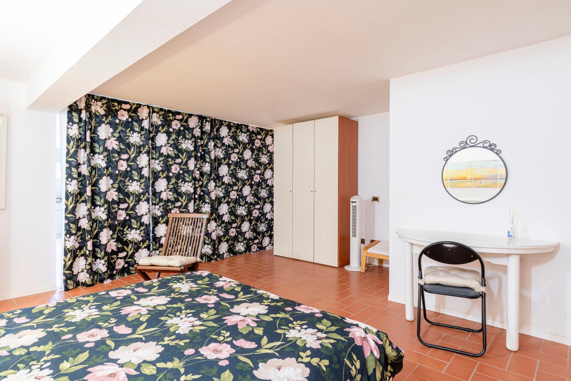 Tra Mare E Bosco Nella Splendida Quercianella Villa Kamer foto